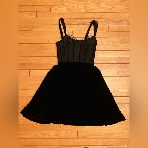 Badgley Mischka Black Corset Sleeveless Babydoll Midi Dress - Picture 4 of 6